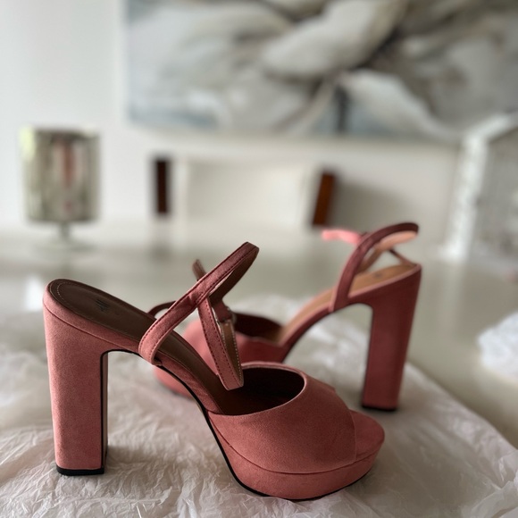 H&M  ankle strap  platform pumps ( platform sandals ) in brushed salmon pink - Picture 4 of 7